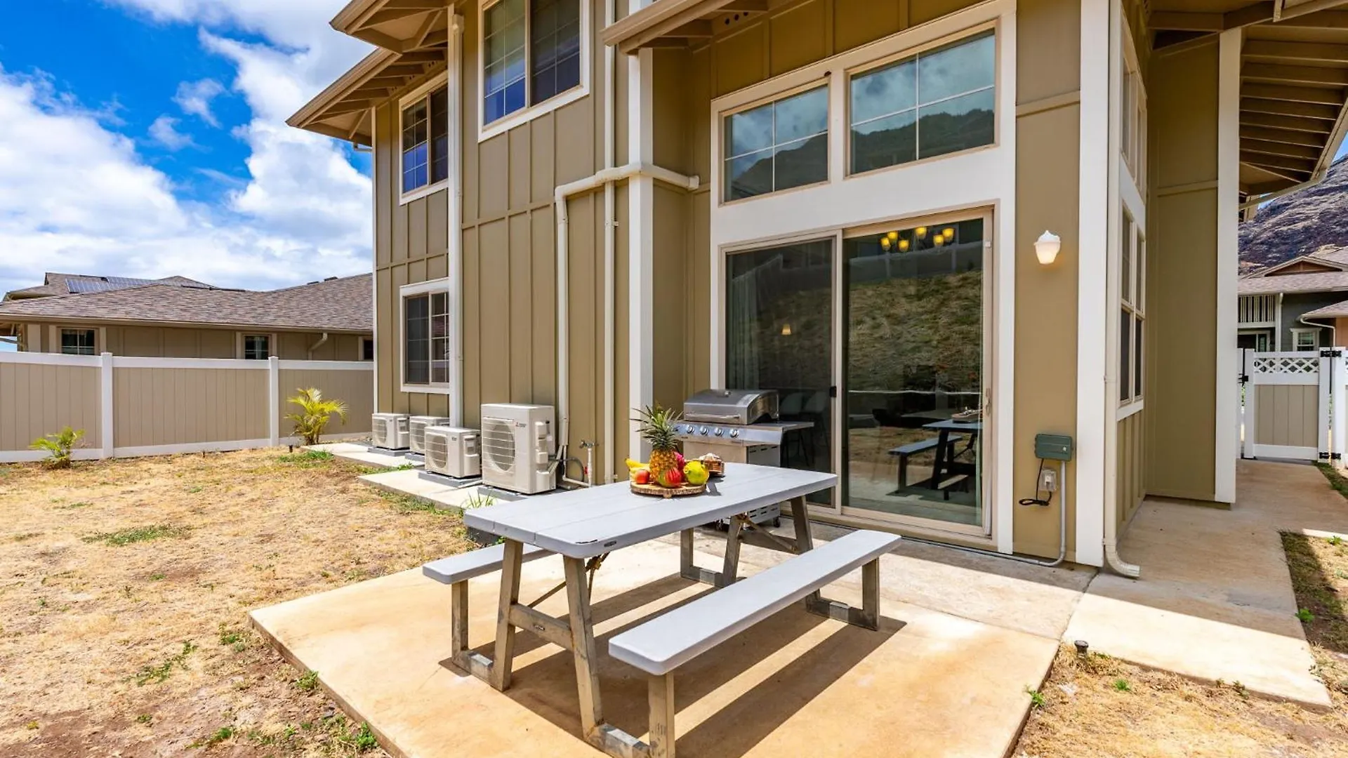 Waianae # Marbella Lane-Elegant 3Br Getaway W-Superb Views 빌라 펜션