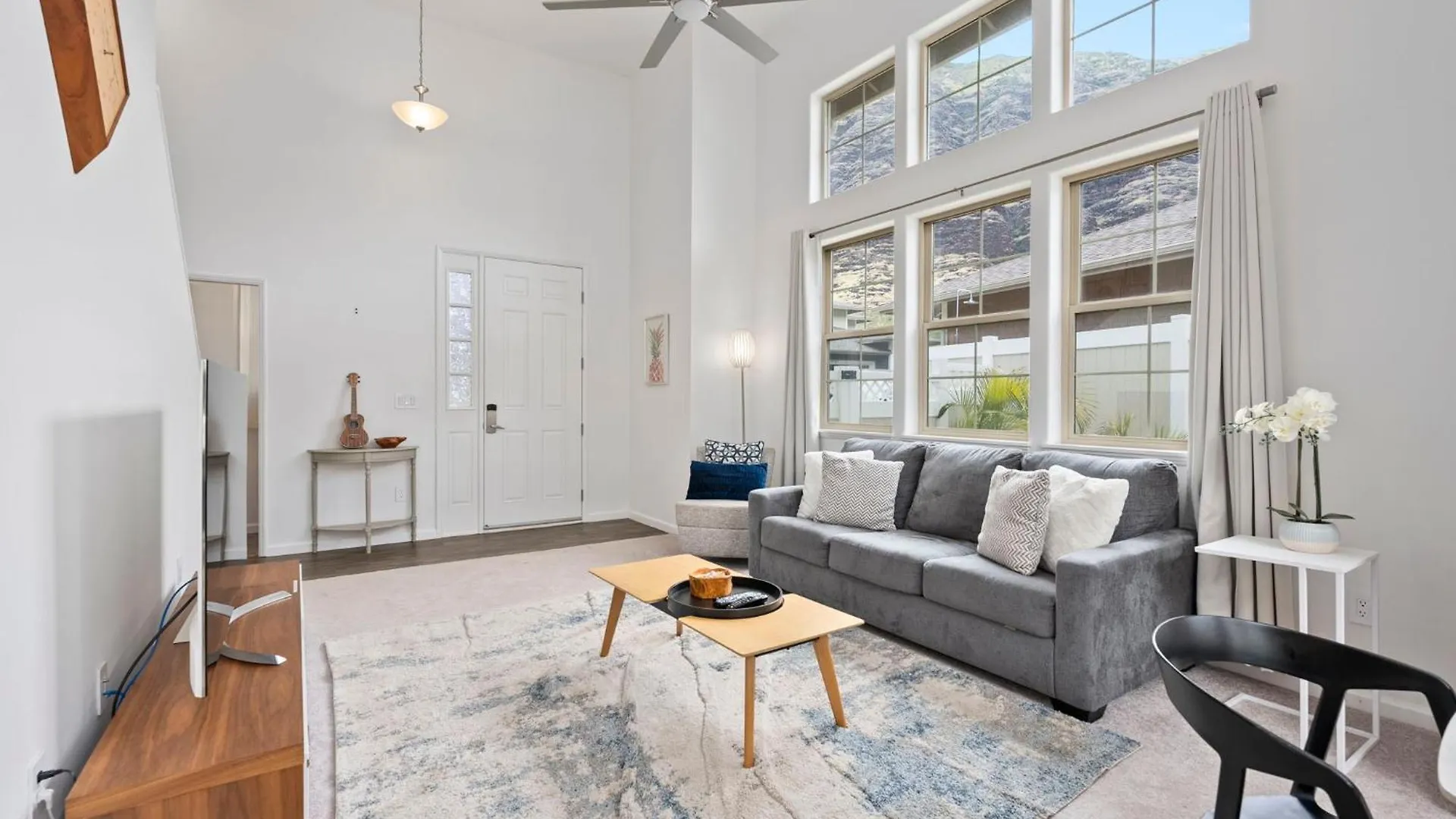 Waianae # Marbella Lane-Elegant 3Br Getaway W-Superb Views 빌라 펜션